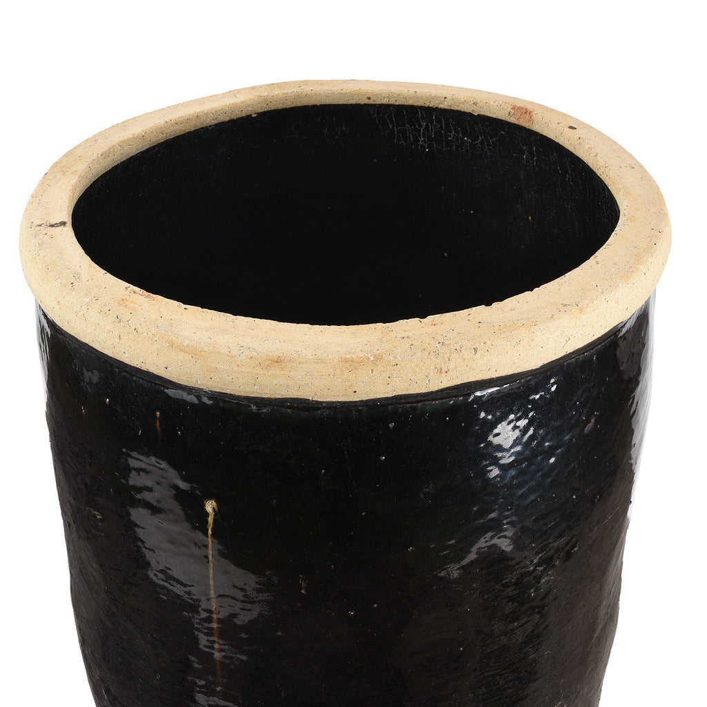 Black Glazed Terracotta Water Pot From Peking - 19th Century