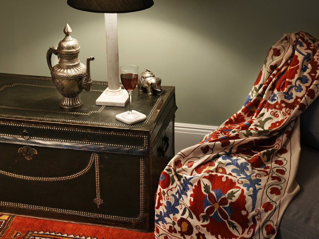 Unique Coffee Table Ideas & Alternatives For Your Living Room