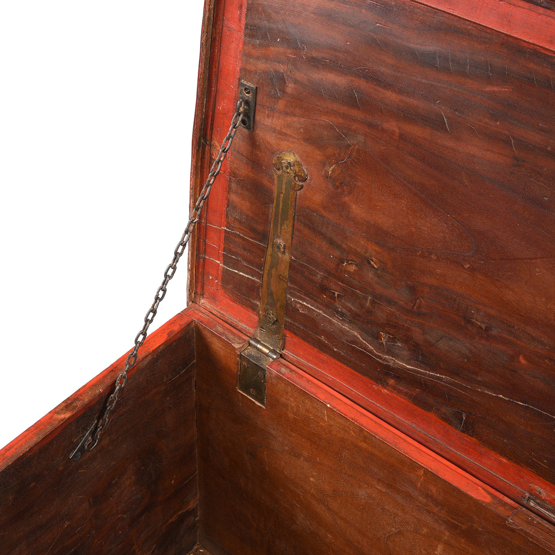 Chain Detail From Antique Red Lacquer Camphor Chinese Chest From India - 18th Century | Indigo Antiques