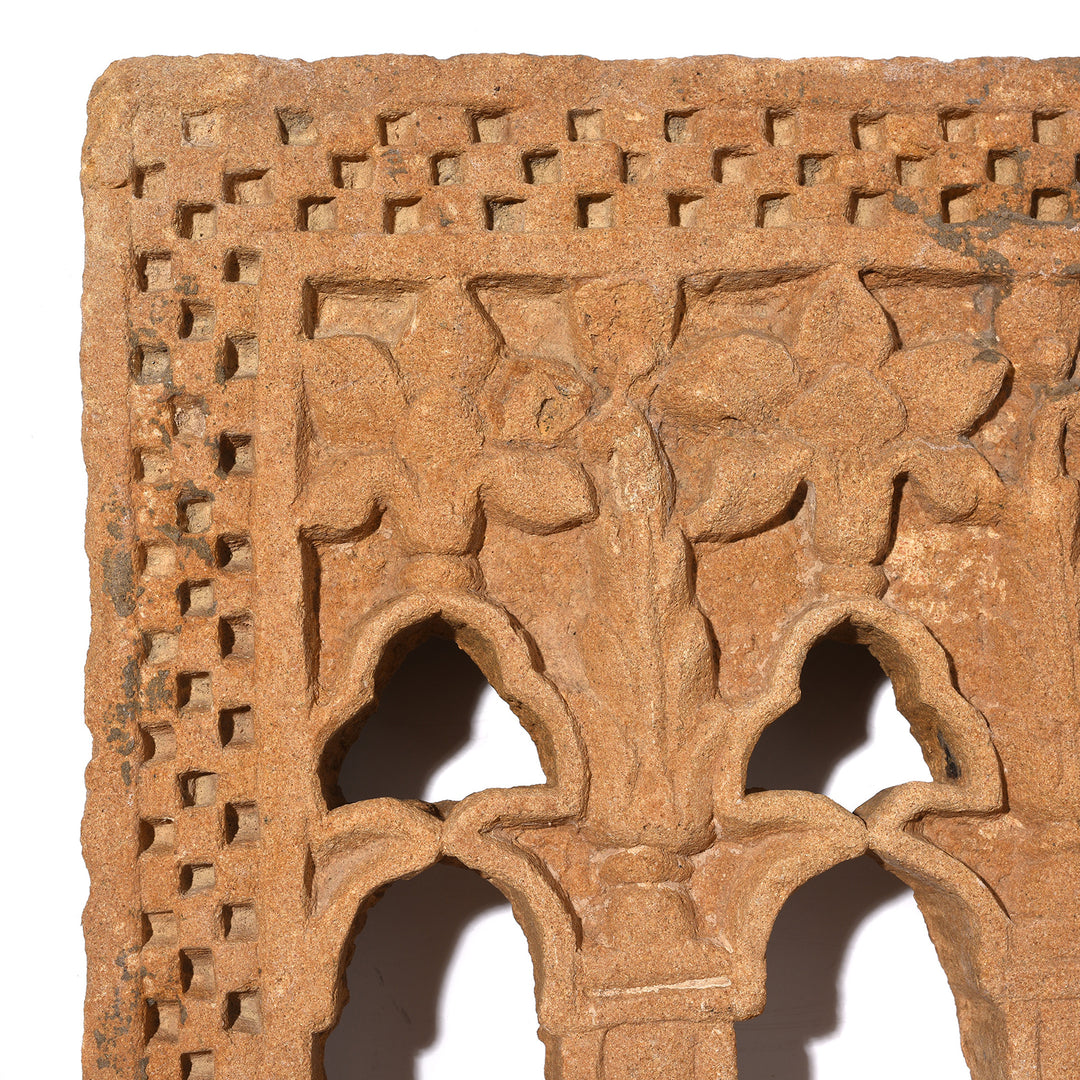 Corner Detail From Antique  3 Way Stone Lamp Niche From Jaisalmer - 19th Century | Indigo Antiques