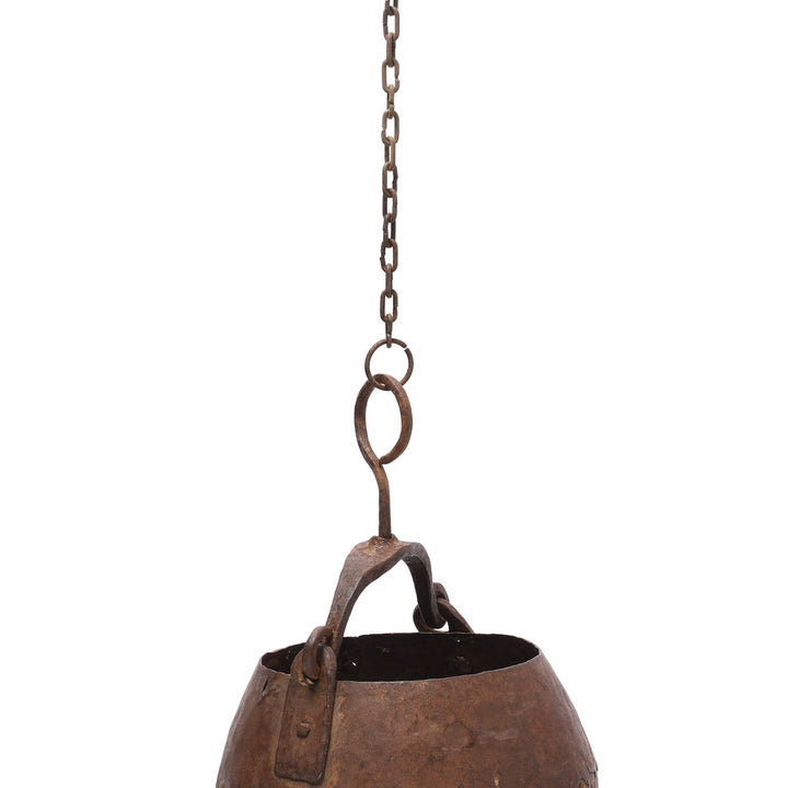 Chain Detail From Antique Iron Well Pot From The Punjab - Circa 19th Century | Indigo Antiques