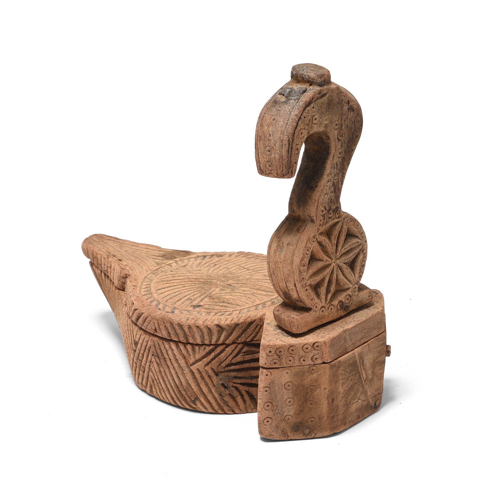 Carved Teak Tika Box From Rajasthan - Ca 1920 Carved Teak Tika Box From Rajasthan - Ca 1920