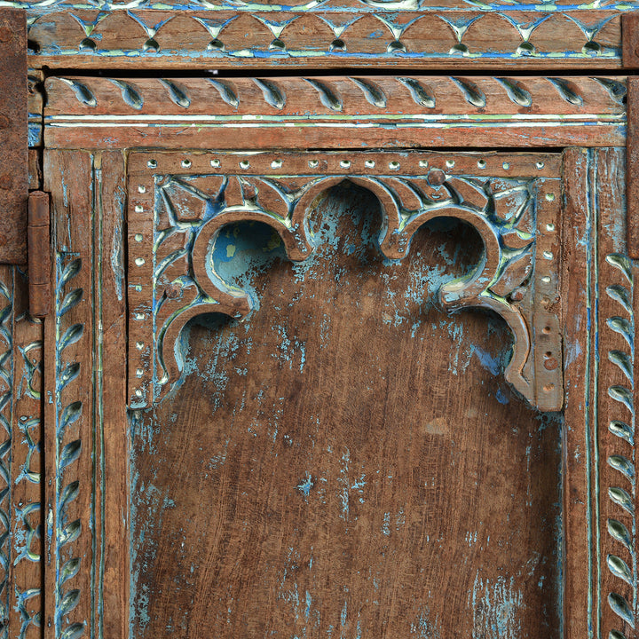 Arch Detail From Antique Carved Teak Manjus Dowry Chest From Banswara - 19th Century | Indigo Antiques