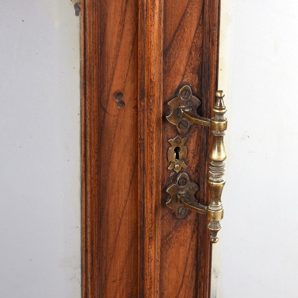 Handle Detail From Antique Sunburst Almirah Indian Cabinet From Gujarat | Indigo Antiques