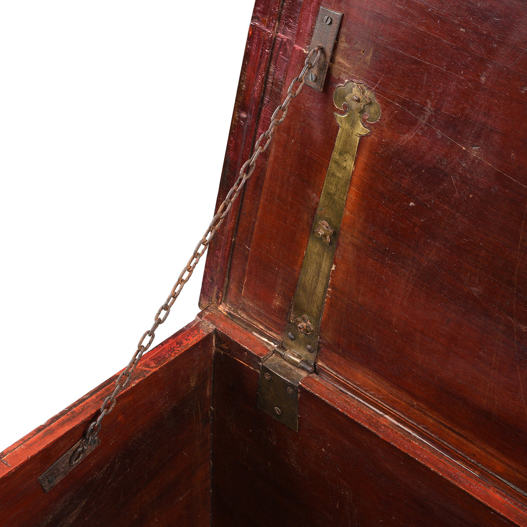 Chain Detail From Antique Red Lacquer Camphor Chinese Chest From India - 18th Century | Indigo Antiques
