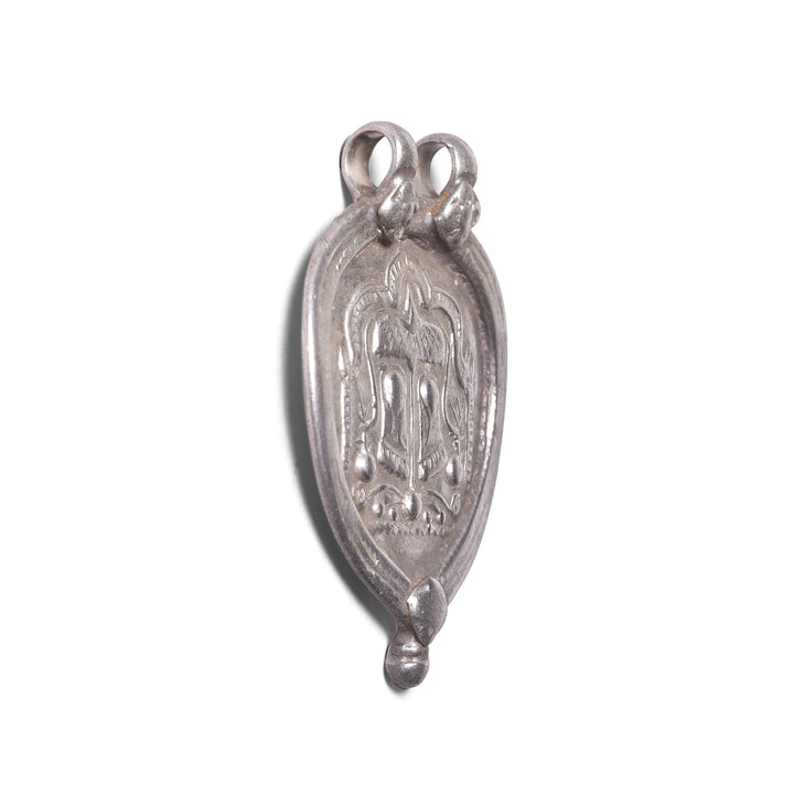 Side View Of Option 2 Tribal Silver Amulet From Rajasthan - Vishnu Feet - Vishnupada