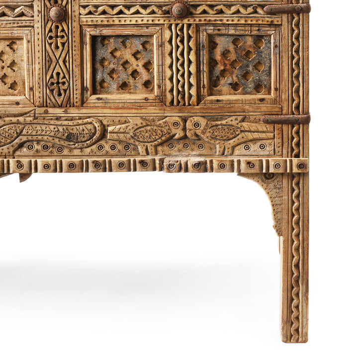 Leg Detail From Antique Indian Damchiya Dowry Chest From Kutch | Indigo Antiques