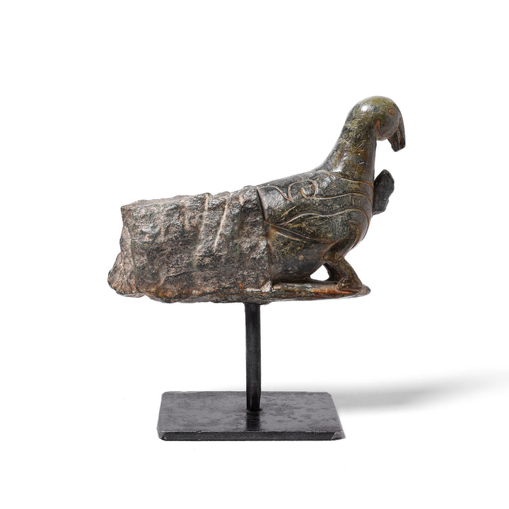 Stone Parrot Turban Hanger From Dungapur - 19thC | Indigo Antiques