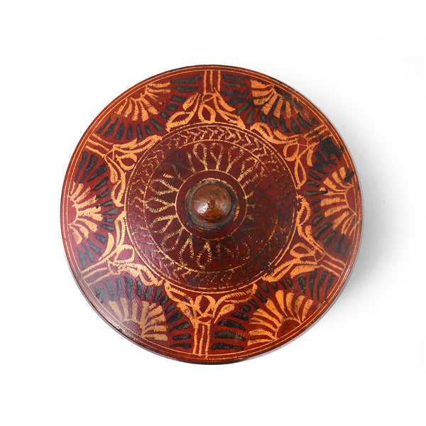 Scratchwork Lacquer Pot From Sindh - 19th Century
