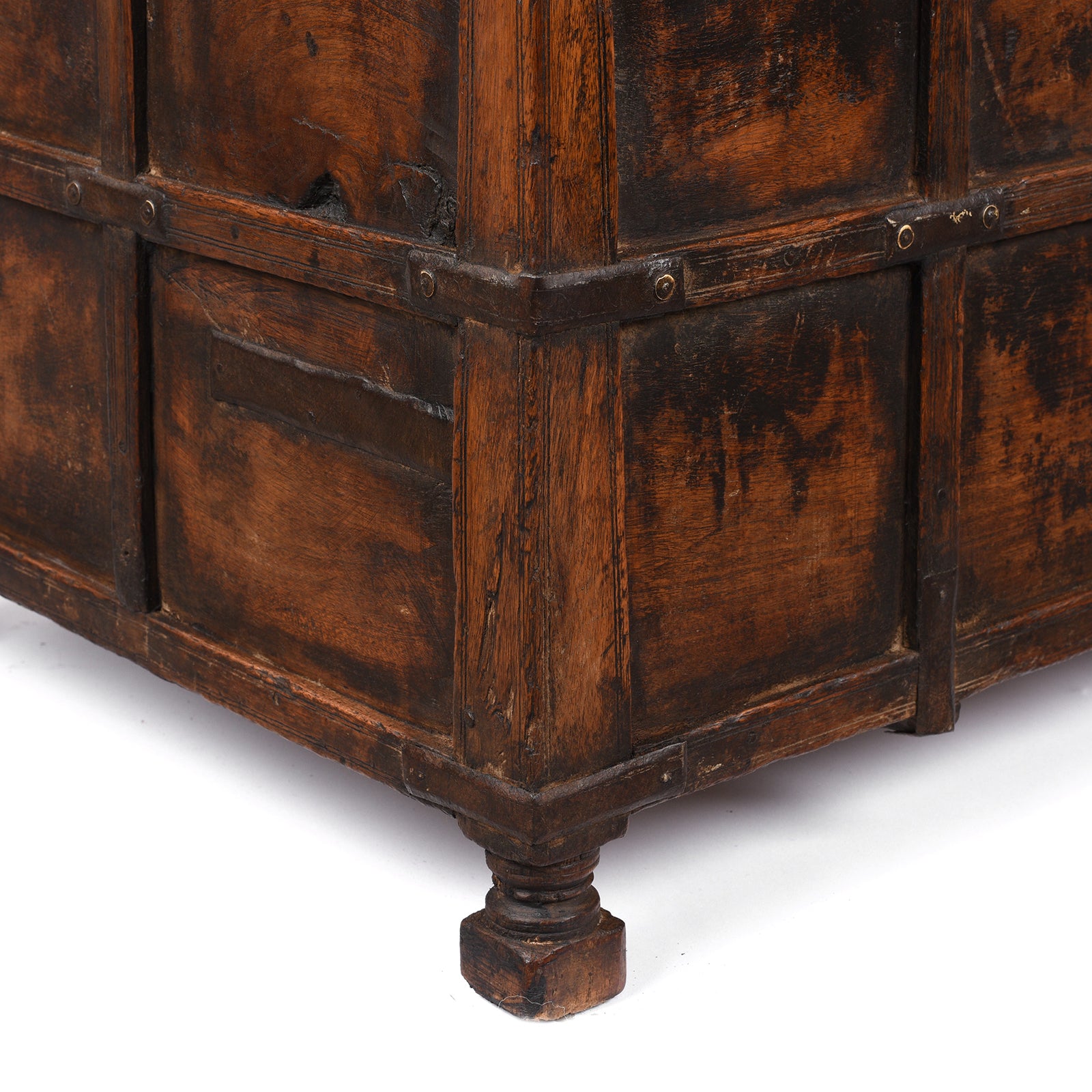 Leg Detail From Antique Roheda Hut Stick Box From Jaisalmer - Rajasthan | Indigo Antiques
