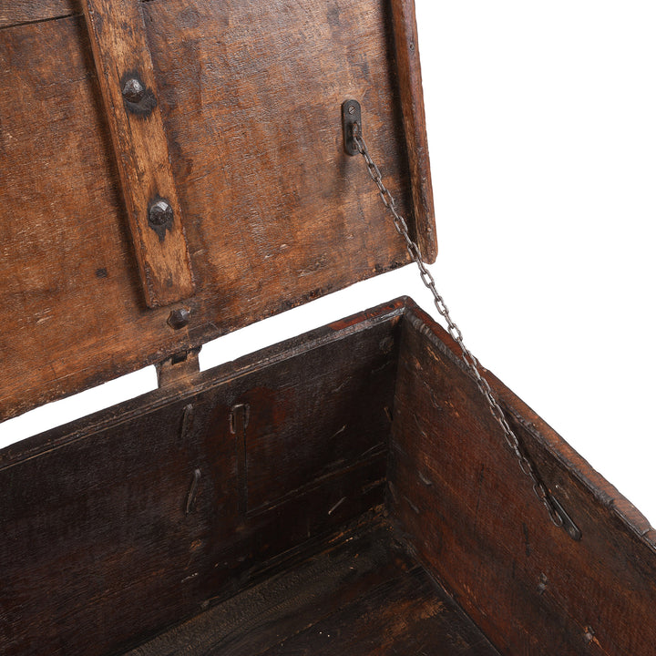 Chain Detail From Antique Indian Iron Bound Teak Chest From Gujarat | Indigo Antiques