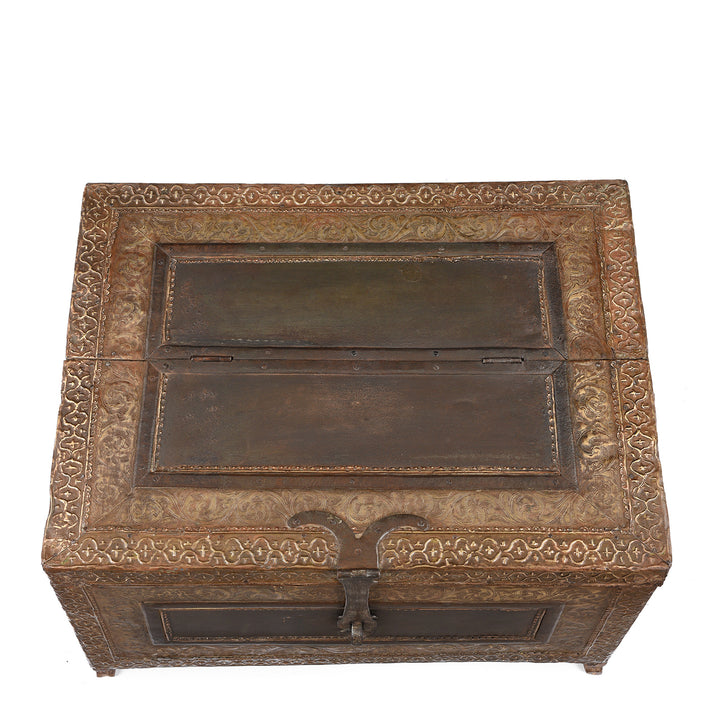 Top Down View Of Antique Indian Shekhawati Trousseau Box | Indigo Antiques