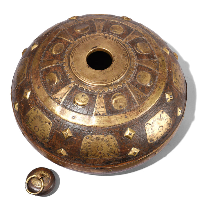 Top DOwn VIew Of Antique Carved Teak Opium Container From Rajasthan | Indigo Antiques