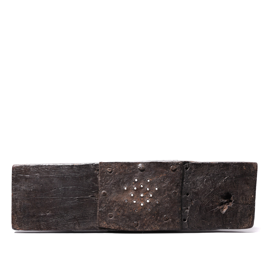 Underside Of Antique Carved Indian Tiger Juicer From Banswara | Indigo Antiques