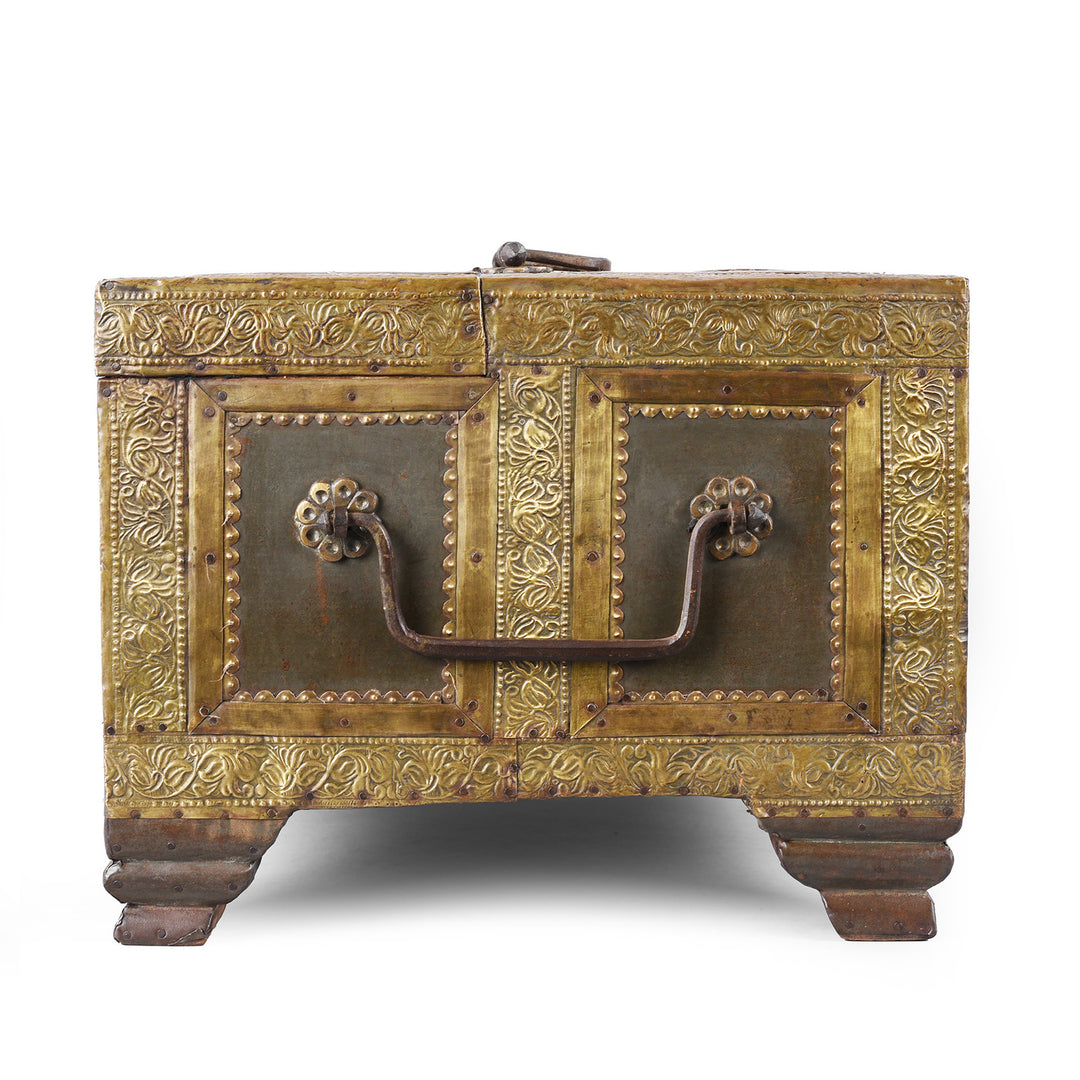 Side View Showing Handle On Antique Indian Shekhawati Trousseau Box | Indigo Antiques