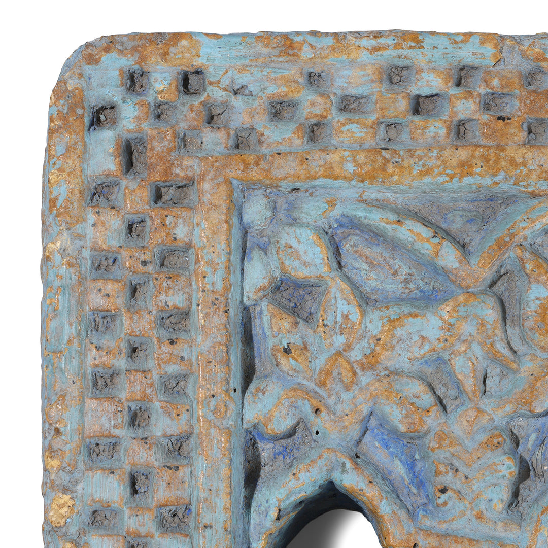 Corner Detail From 3 Way Blue Painted 19th Century Jaisalmer Sandstone Lamp Niche With Triple Arched Openings And Carved Detailing | Indigo Antiques