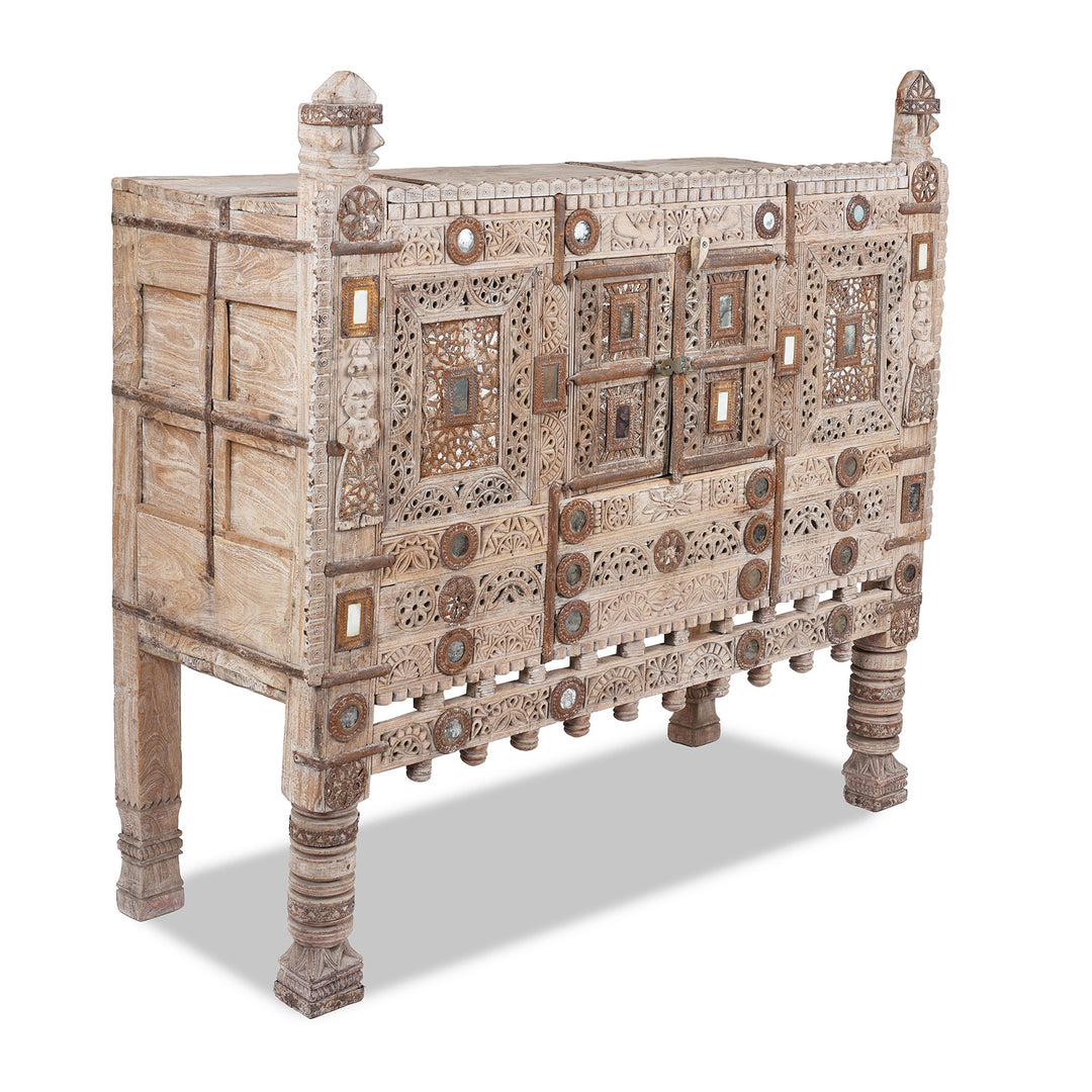 Carved Teak Damchiya Chest From Kutch - Ca 1920