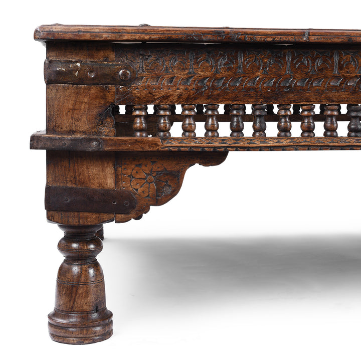 Corner Detail From Antique Shekhawati Takhat Coffee Table Angled View With Carved Apron And Turned Feet
