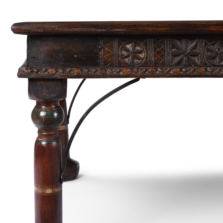 Corner Detail Showing Turned Leg And SIde Carvings From Antique Indian Takhat Coffee Table | Indigo Antiques