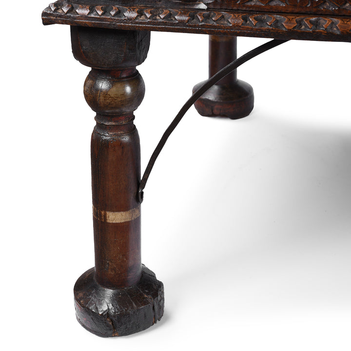 Turned Leg Detail From Antique Indian Takhat Coffee Table | Indigo Antiques