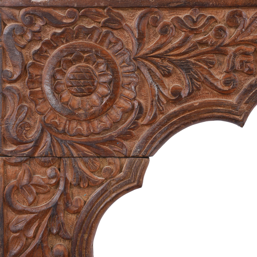 Arch Carving Detail From Early 19th Century Carved Teak Double Arch From Uttar Pradesh In Mughal Style | Indigo Antiques