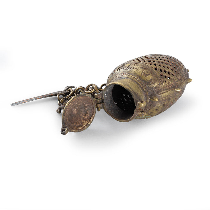 Dhokra Mango Coin Purse From Bengal - 19th Century
