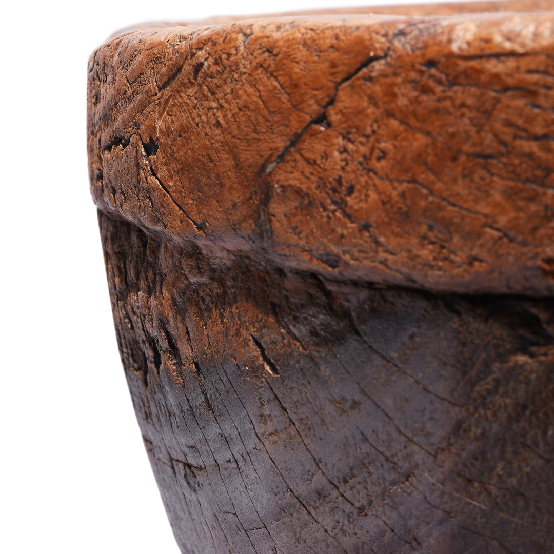 Rim Detail From Antique indian Bowl | Indigo Antiques