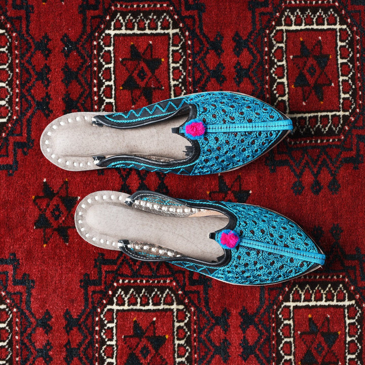 Handmade Indian Jutti Slippers. Blue Embroidered Leather | Indigo 