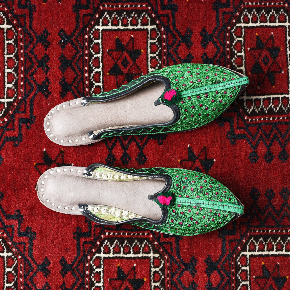 Handmade Indian Jutti Slippers. Green Embroidered Leather | Indigo Antiques