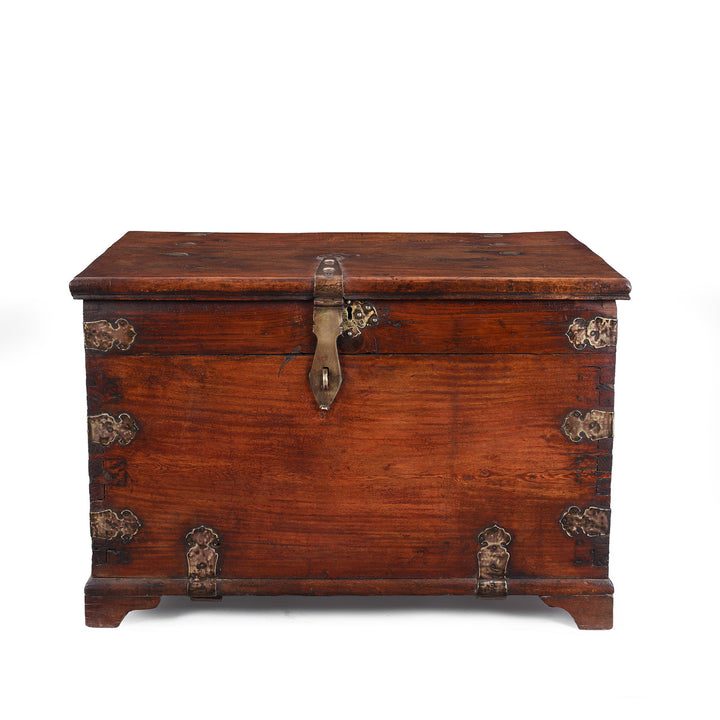 Anglo Indian Maritime Trade Chest With Ruyi Brass Mounts And Gandaberunda Lock Plate