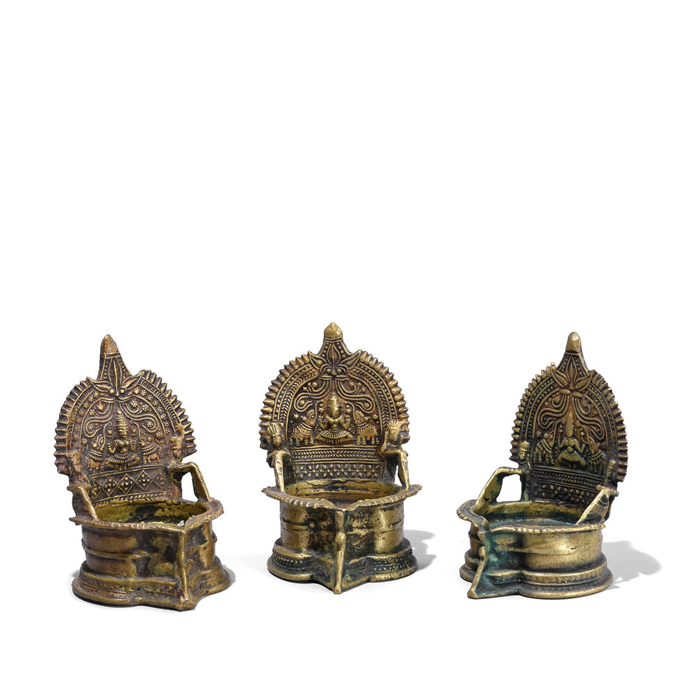 Antique Bronze Deepa Lakshmi Lamp From Tamil Nadu | INDIGO ANTIQUES