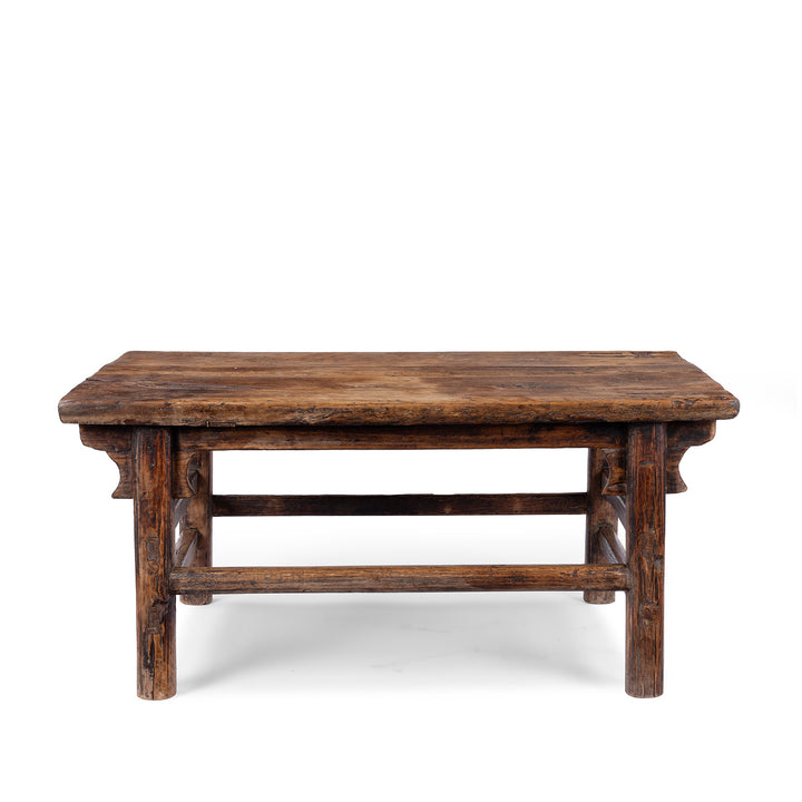 Antique circa 1910 Chinese walnut farmhouse coffee table from Henan with thick plank top, traditional mortise-and-tenon joinery and rich aged patina.