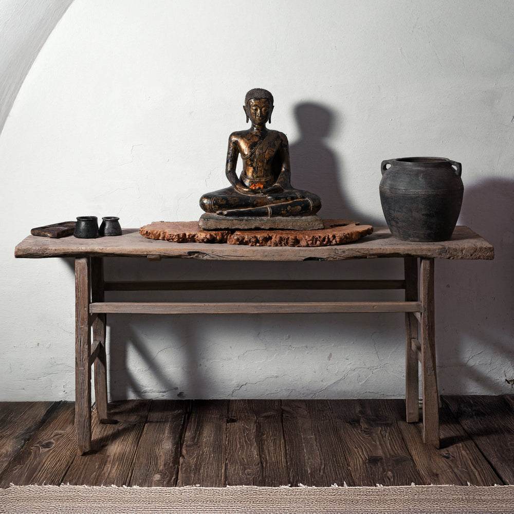 Antique Lacquered Bronze Thai Sitting Buddha | Indigo Antiques