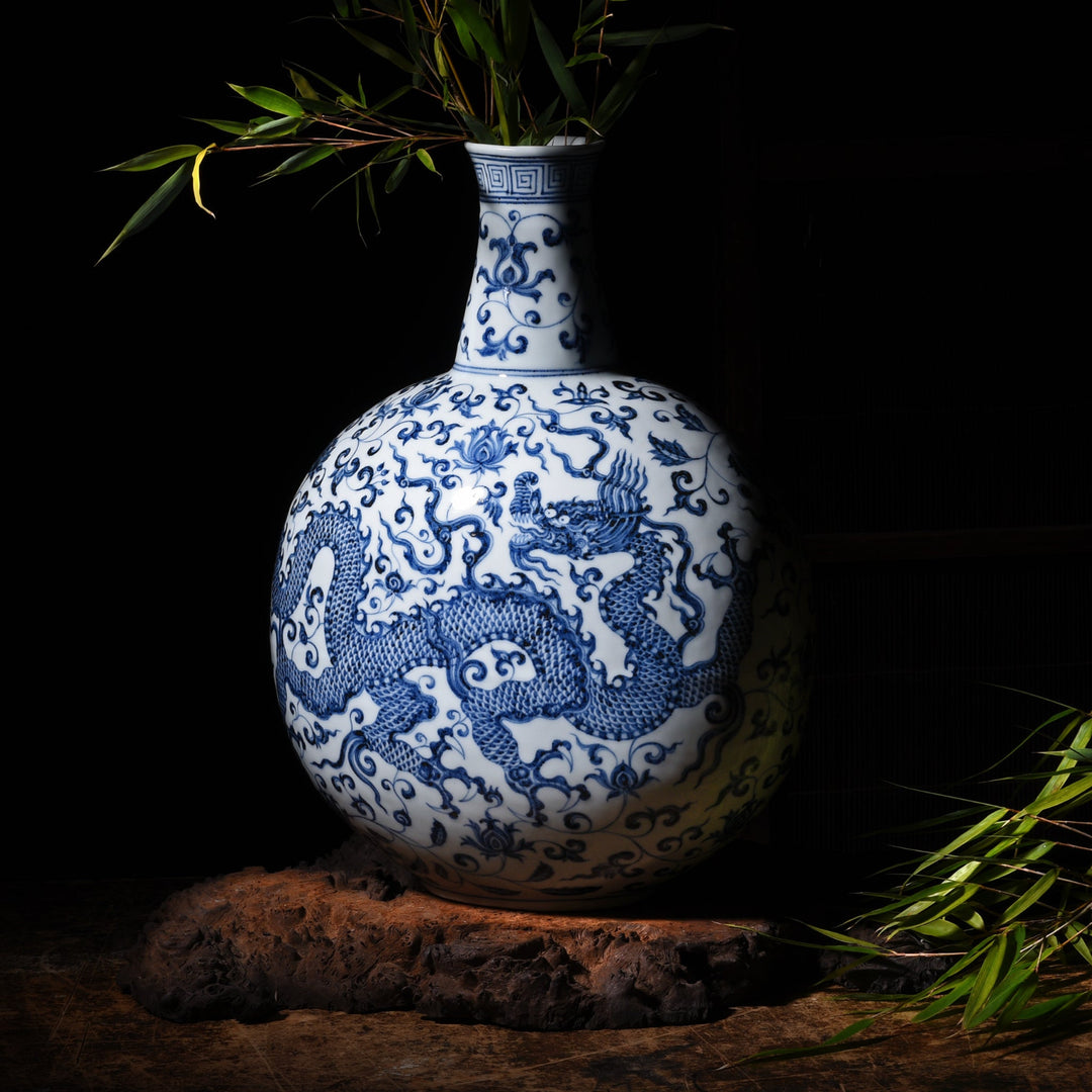 Lifestyle Of Porcelain Dragon Design Bianping Moonflask | Indigo Antiques
