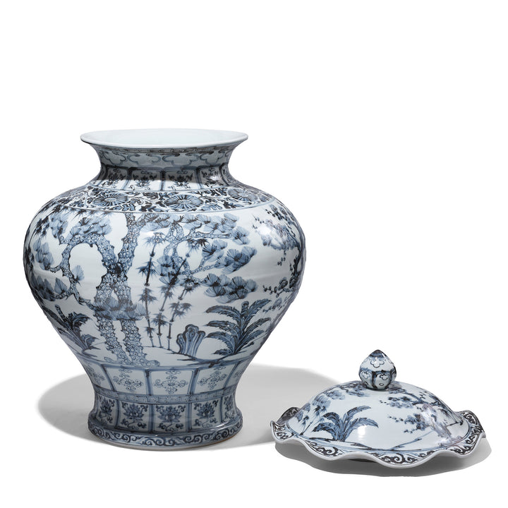 Blue & White Porcelain Frilled Temple Jar With Lid | Indigo Antiques