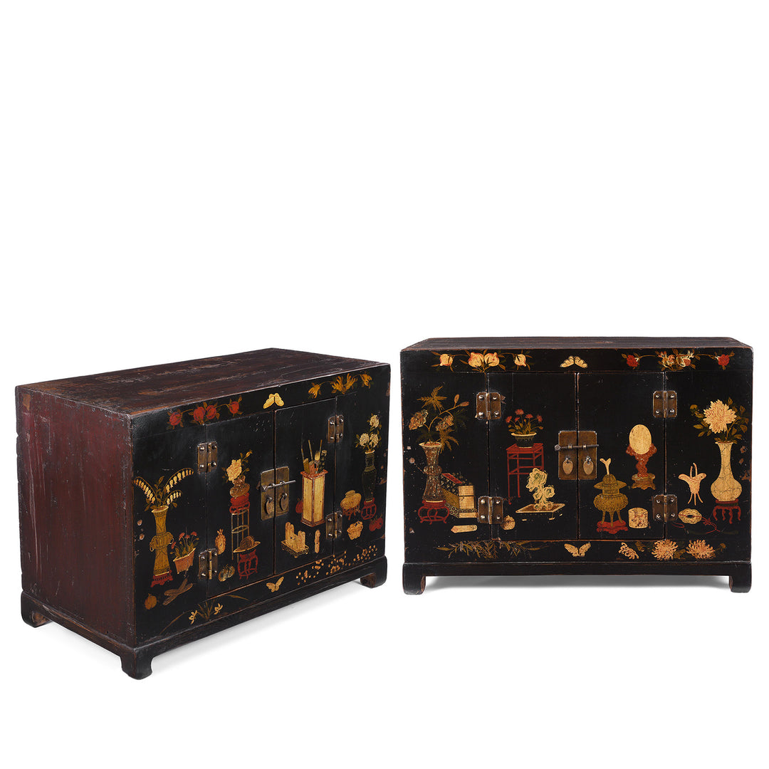 Black Lacquer Kang Cabinet From Shanxi - 19th Century