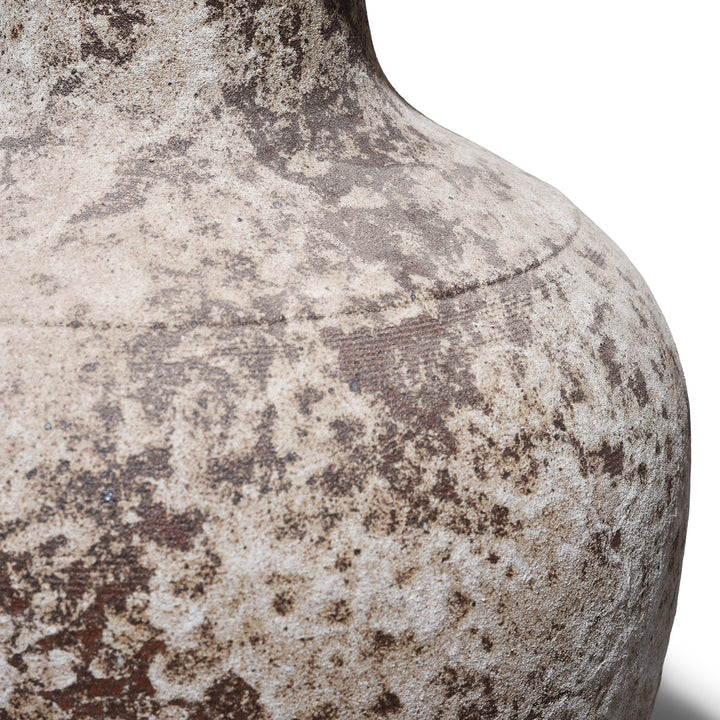 Detail From Chinese Reproduction Porcelain Shipwreck Vase | Indigo Antiques