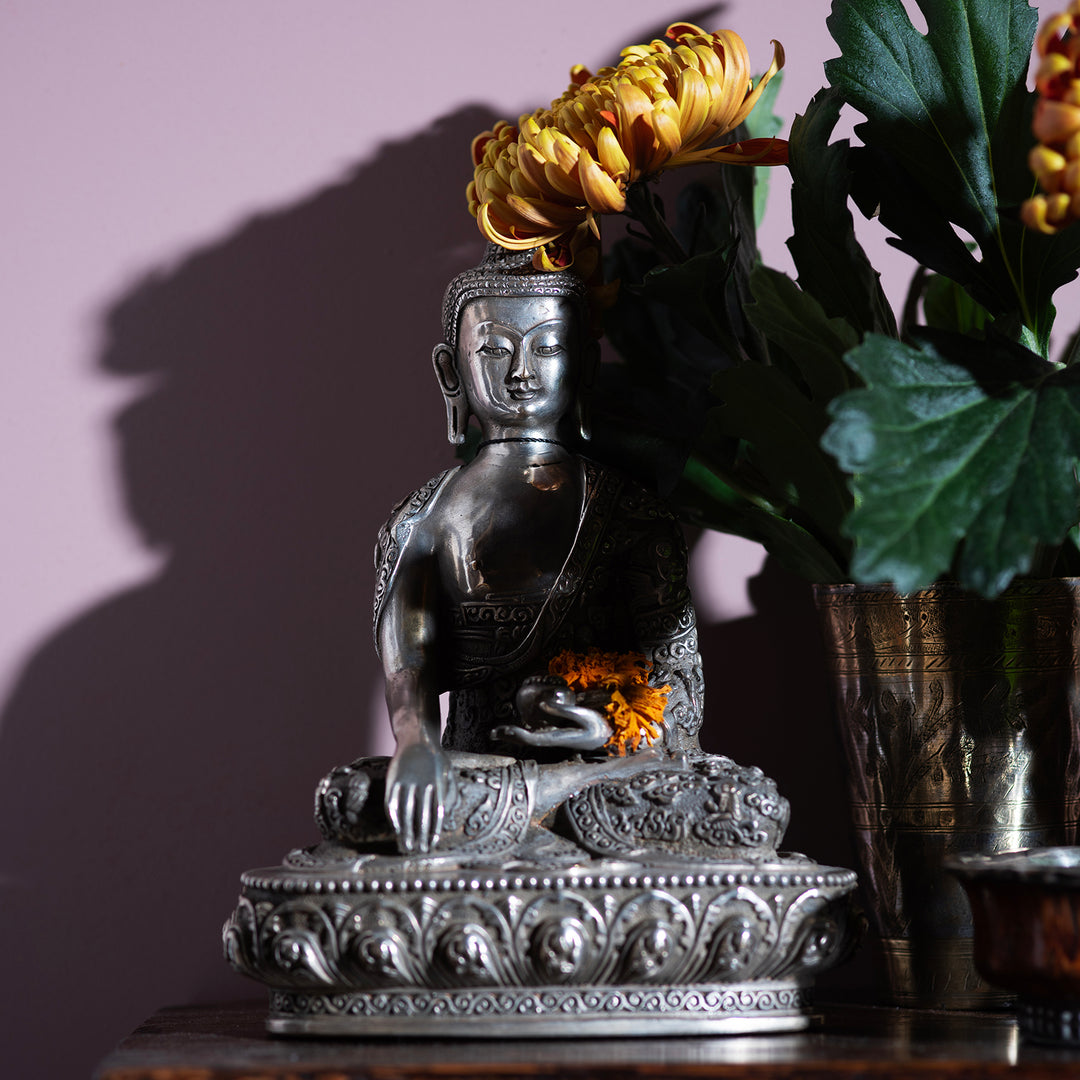 Sitting Buddha Statue - Bhumisparsha Mudra | Indigo Antiques