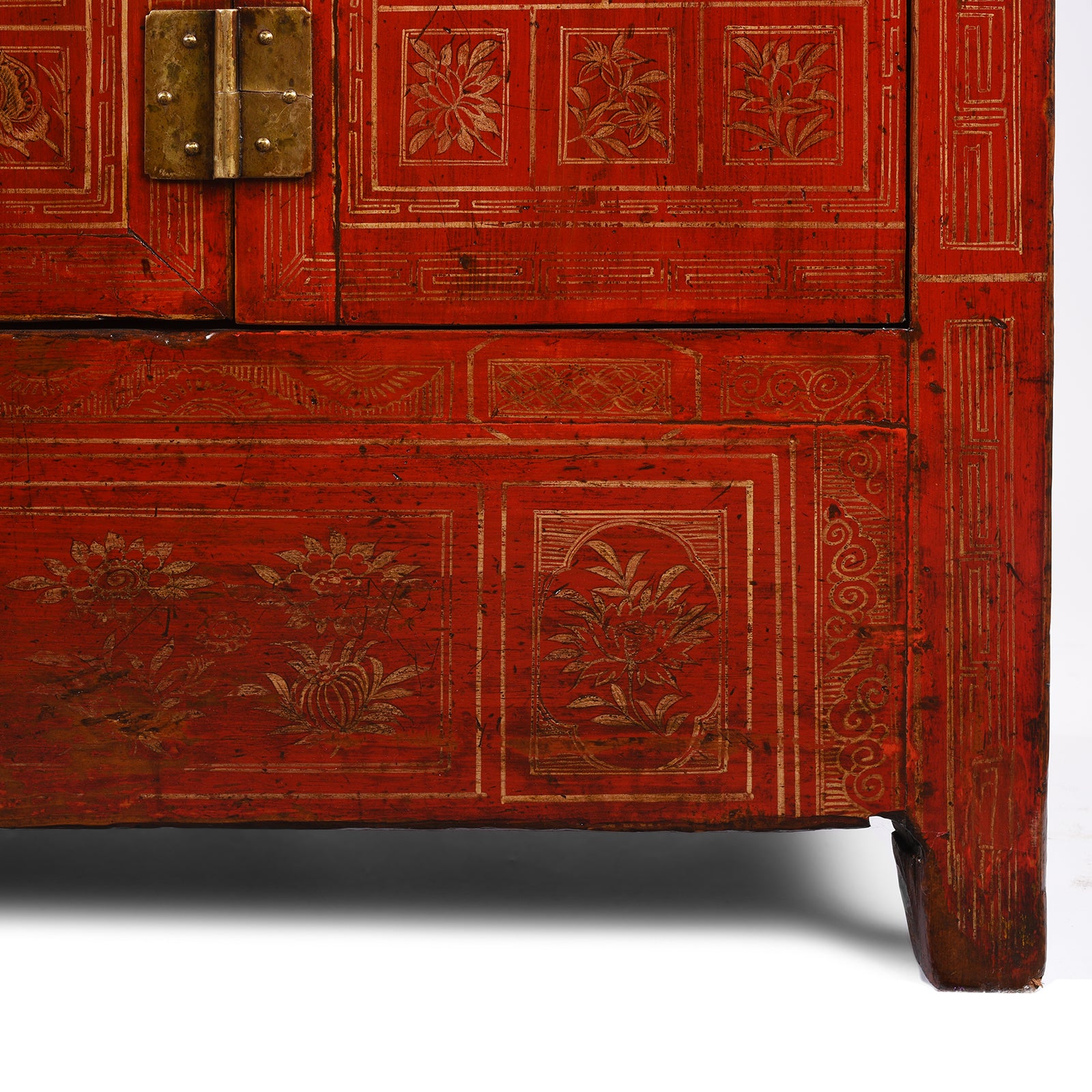 Paintwork Detail From Antique Red Lacquer Chinese Sideboard From Dongbei - Ca 1920 | INDIGO ANTIQUES