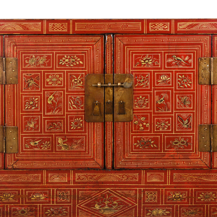 Doors Detail From Antique Red Lacquer Chinese Sideboard From Dongbei - Ca 1920 | INDIGO ANTIQUES