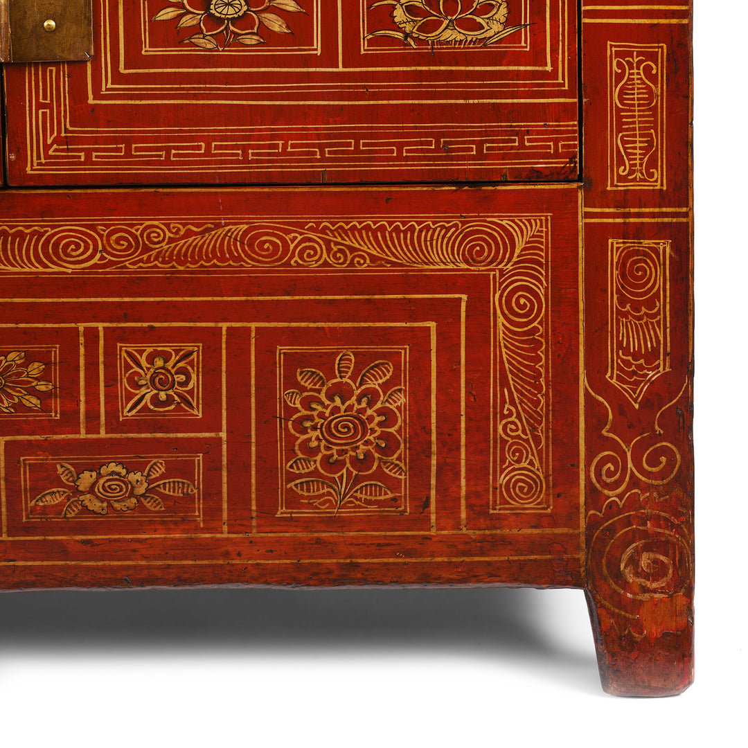 Paintwork Detail From Antique Red Lacquer Chinese Sideboard From Dongbei - Ca 1920 | INDIGO ANTIQUES