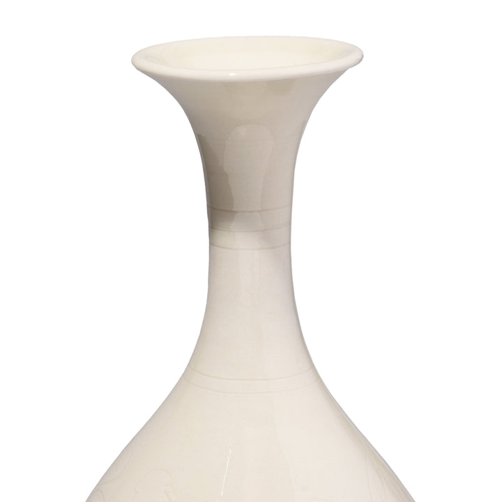 Neck Detail From White Porcelain Song Dynasty Style Yuhuchunping Vase | Indigo Antiques