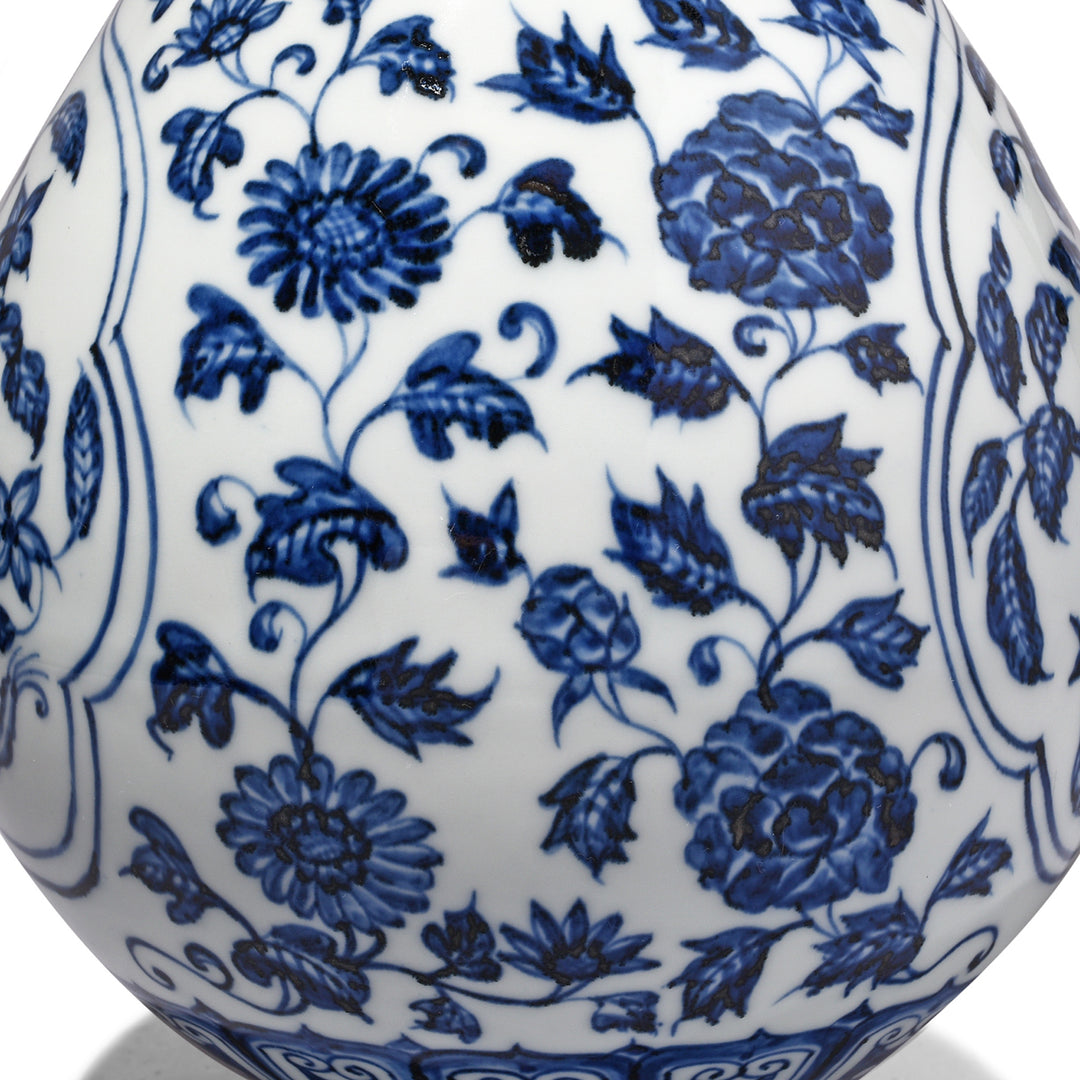 Foliage Detail From Blue & White Porcelain Pomegranate Yuhuchunping Vase | Indigo Antiques
