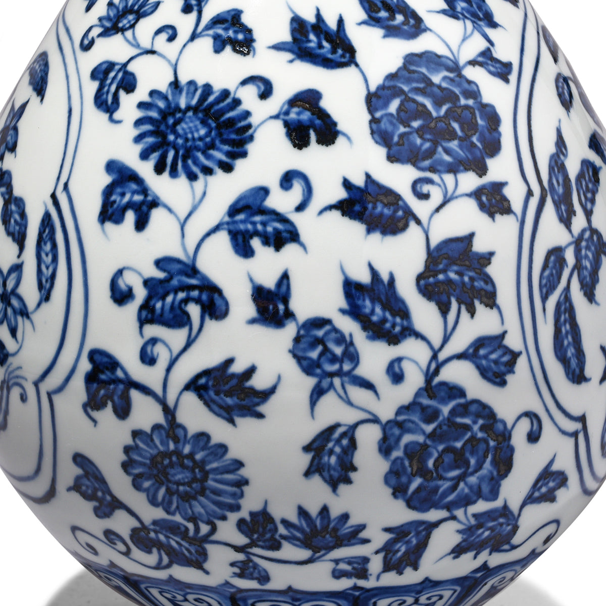 Foliage Detail From Blue & White Porcelain Pomegranate Yuhuchunping Vase | Indigo Antiques