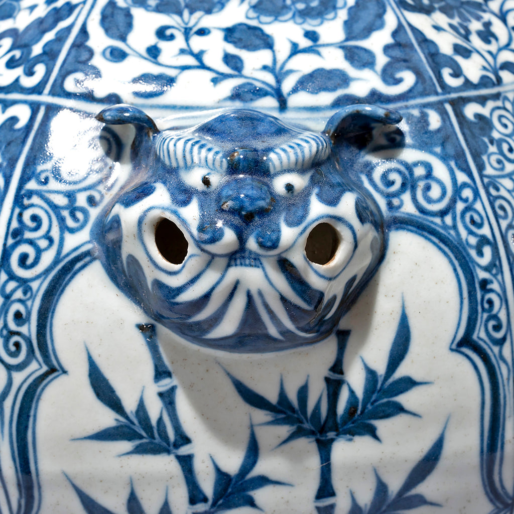 Blue & White Porcelain Octagonal Wine Jar Vase