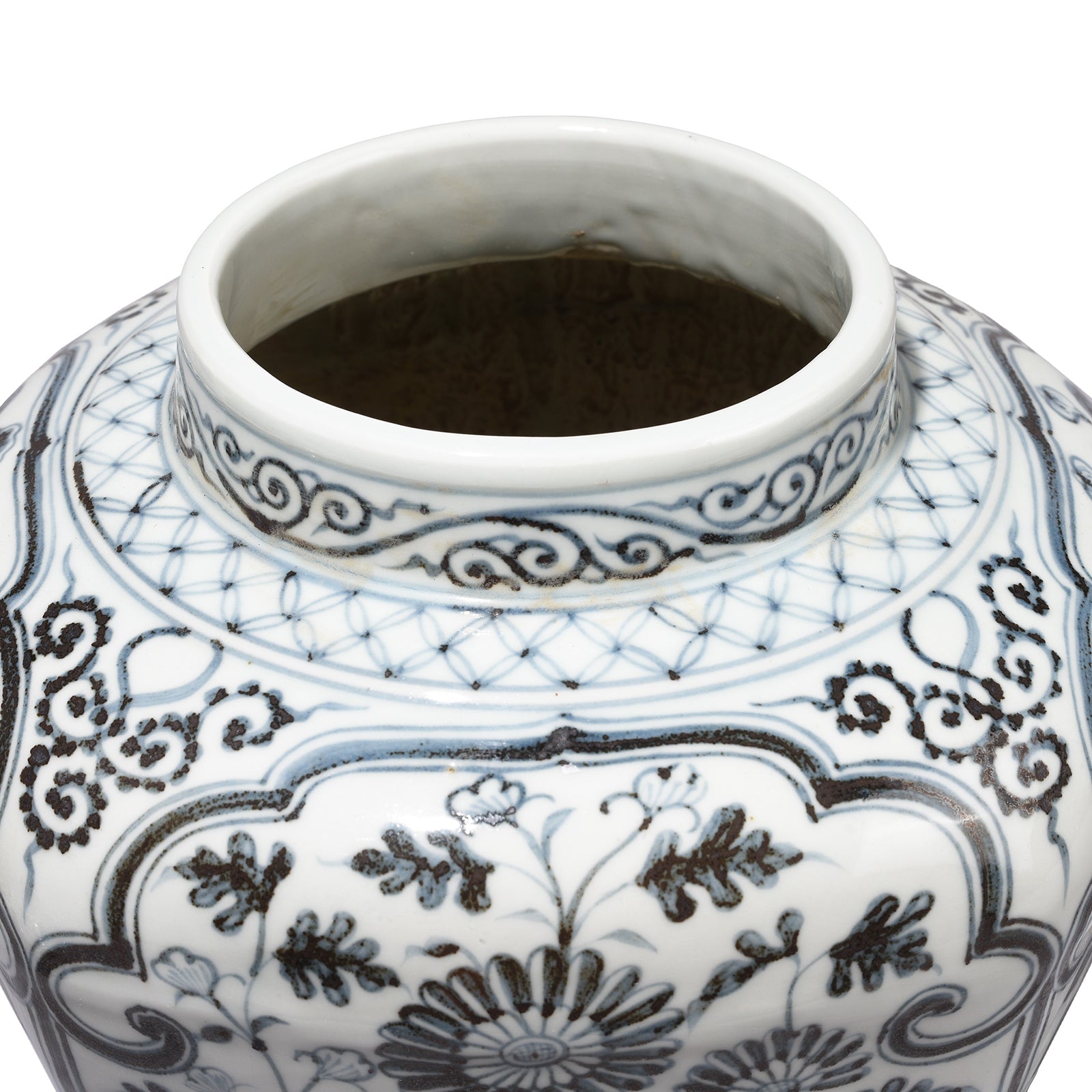 Rim Detail From Reproduction Chinese Hongwu Blue & White Porcelain Frilled Tea Caddy - Peony | Indigo Antiques