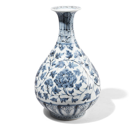 Hongwu Blue & White Porcelain Yuhuchunping Vase - Trailing Peony