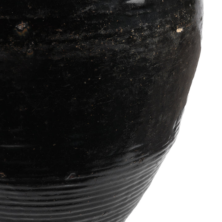 Black Glazed Stoneware Wine Jar From Hebei - 19th Century