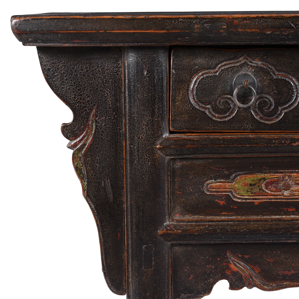 Corner Detail Showing Carvings And Paintwork On Mid 19th Century Black Lacquer Shanxi Kang Table With Three Drawers And Floral Carvings