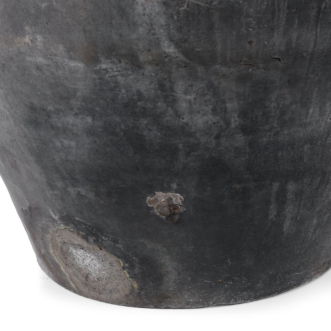 Damage Deail From Large Chinese Terracotta Storage Jar Planter | Indigo Antiques
